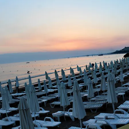 Sun Beach Park Hotel 4* סייד