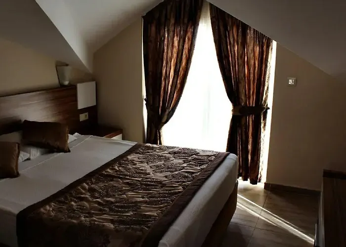 Sun Beach Park Hotel 4* Side