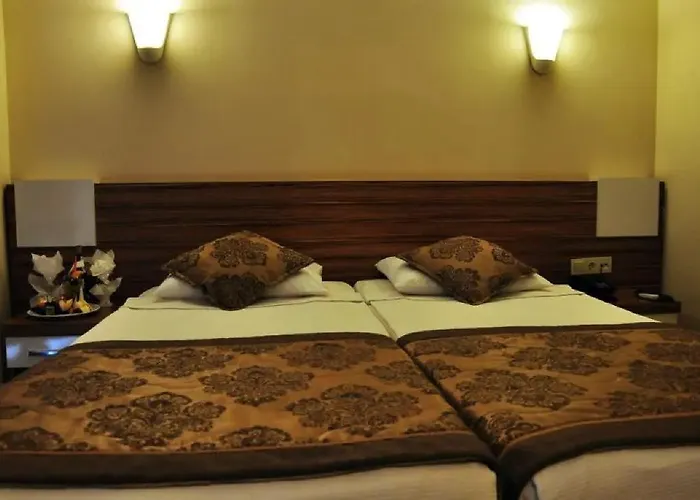 Sun Beach Park Hotel 4* Sidé