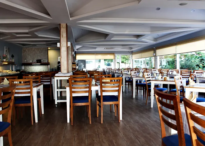 Sun Beach Park Hotel 4* Sidé