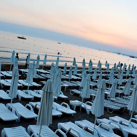 Sun Beach Park Hotel Side