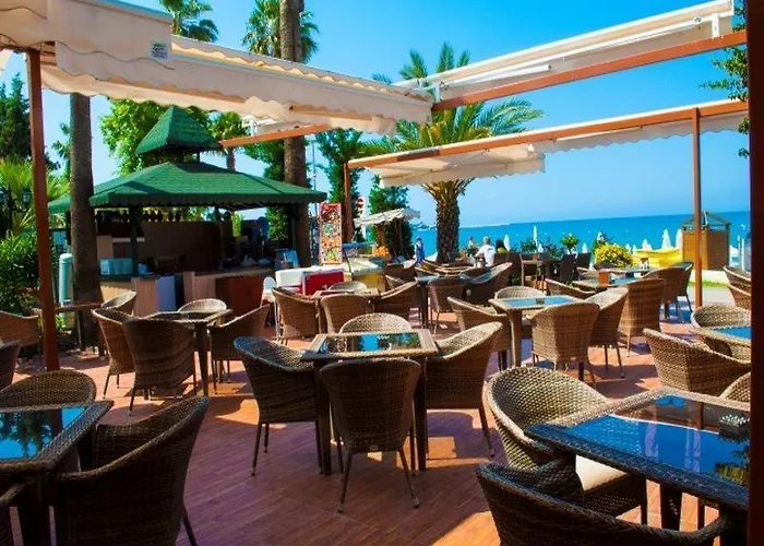 Отель Sun Beach Park Hotel 4*